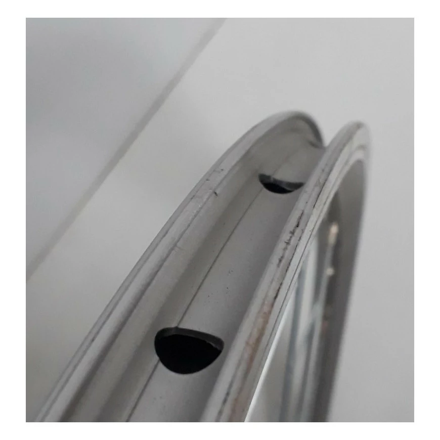 Roue Arriere Velo Course Velox 700 à Pneu 5 Roue Arriere Velo Course Velox 700 à Pneu – Image 3